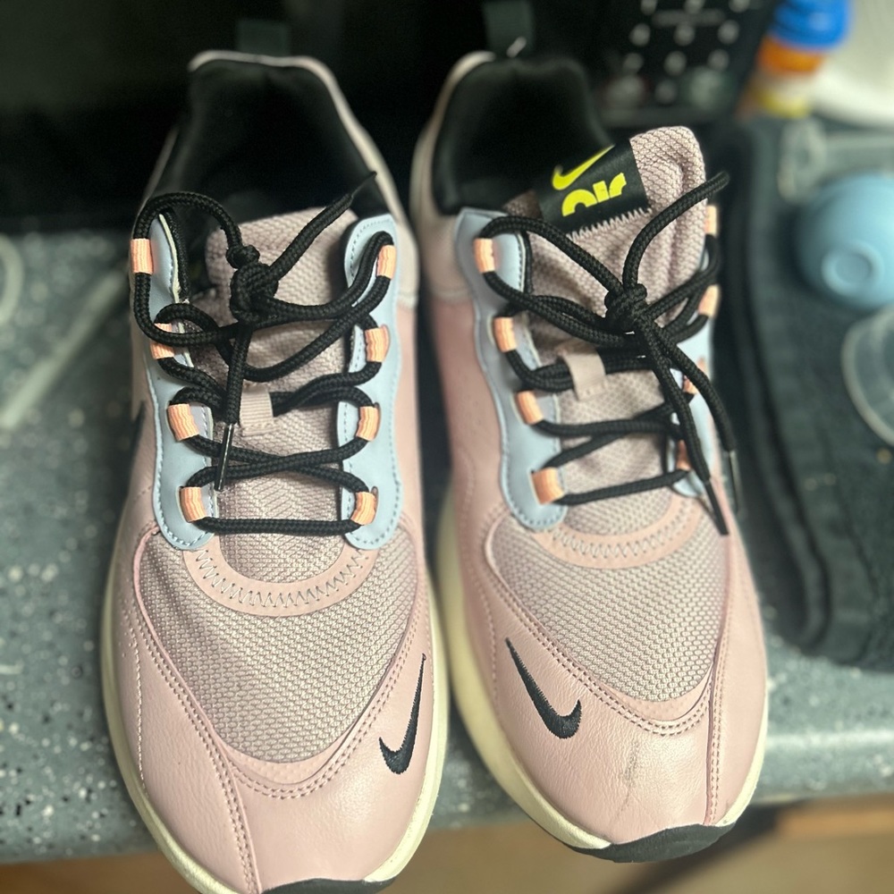 Nike Air Max Verona Women Shoes